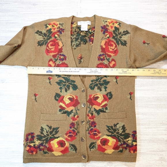 Vintage JH Collectibles Wool Floral Cardigan V-neck Sweater, Cozy, Grannycore PS - Picture 6 of 9
